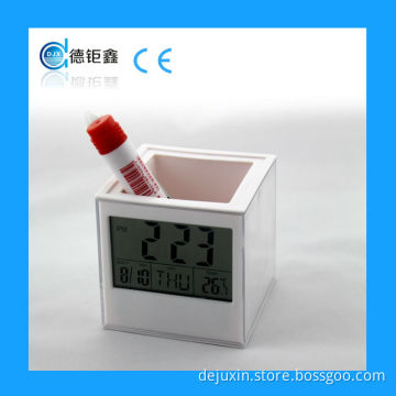 2013 factory supply new design plastic penholder
